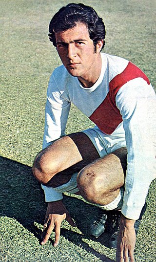 <span class="mw-page-title-main">Carlos Morete</span> Argentine footballer
