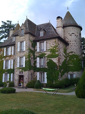 Château de Carbonat.jpg