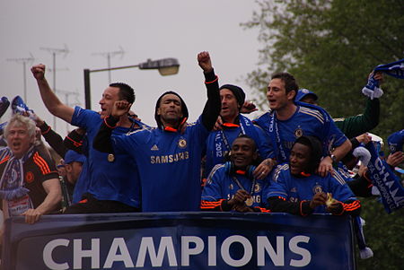 Tập tin:Chelsea Champions League victory parade 2012.jpg