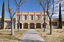 Clemenceau Public School (Arizona).jpg