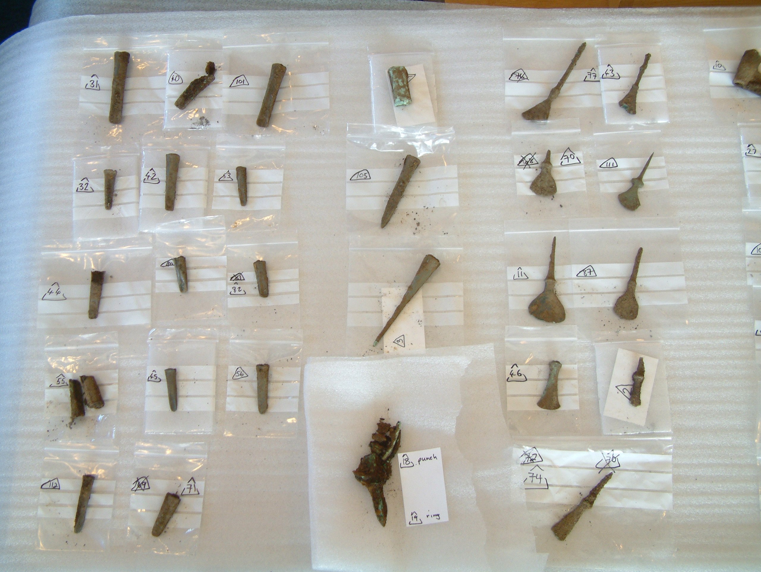 File:Copper-alloy chisels and awls from the hoard (FindID 467433).jpg