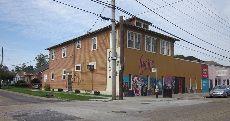 File:Craig Cultural Center, Newton Street, Algiers, New Orleans, September 2012.jpg