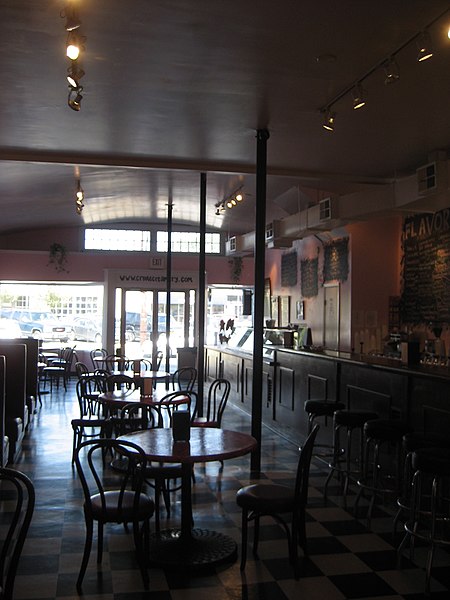 File:CreoleCreameryInterior.jpg