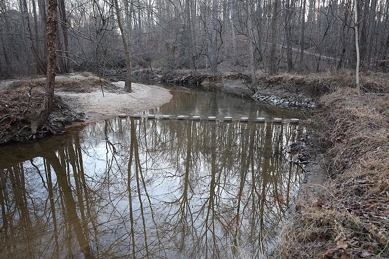 File:Cross County Trail 7th Pohick Creek crossing 2021b.jpg