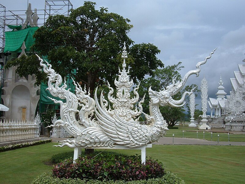 File:Decorative element at Wat Rong Khun 2.JPG