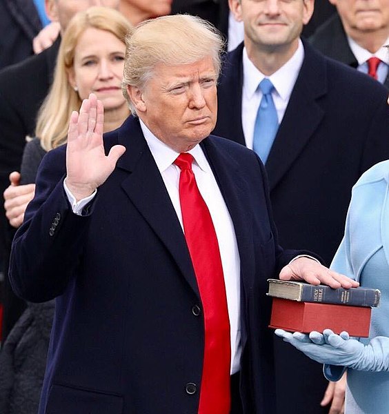 File:Donald Trump swearing in ceremony (cropped).jpg