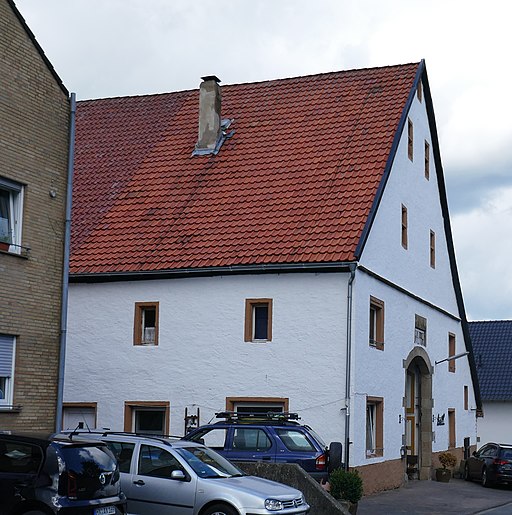 Dringenberg - Hans-Krako-Straße 19