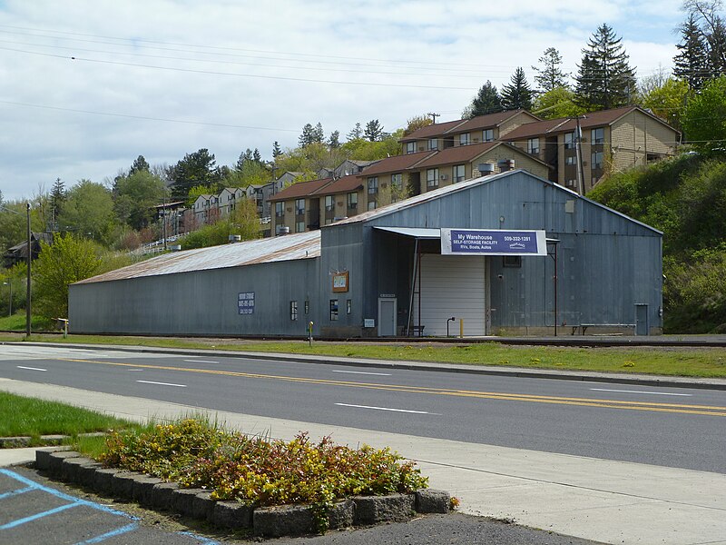 File:Dumas Seed Company warehouse.JPG