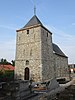 L'église Saint-Hubert: tour et nef.