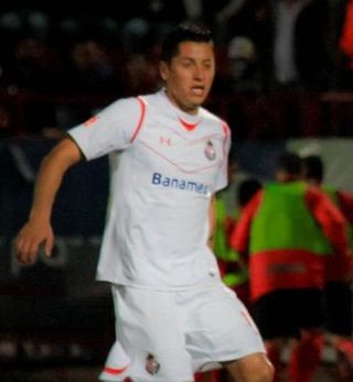 <span class="mw-page-title-main">Carlos Esquivel</span> Mexican footballer (born 1982)