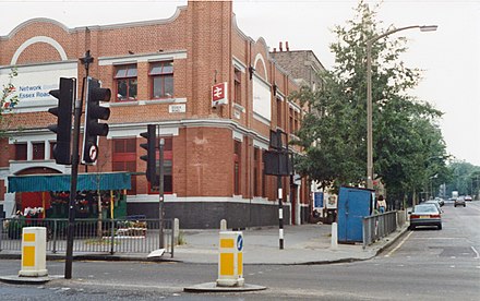 Essex Road in 1991 under British Rail.