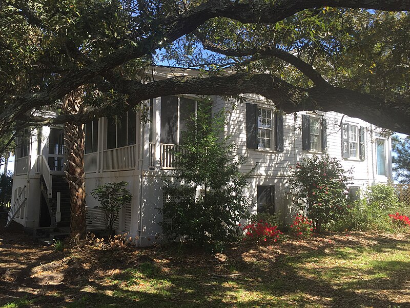 File:Fort Johnson - President's House - SW corner.JPG