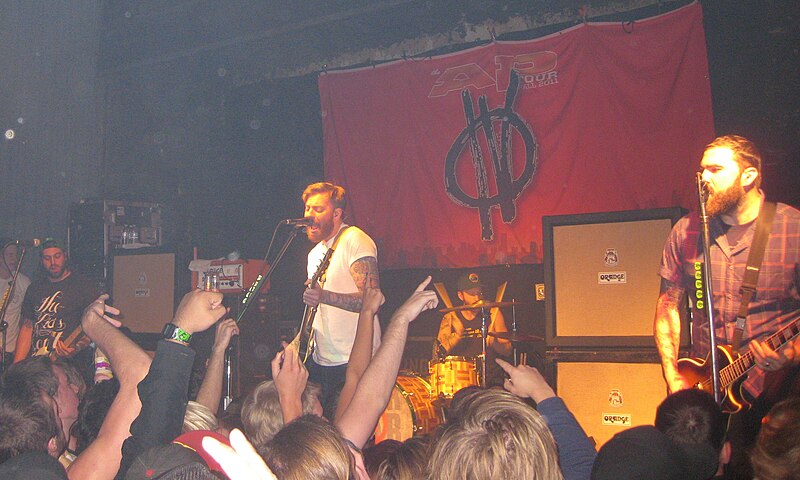 File:Four Year Strong 2011-11-06 13.jpg