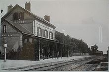 La gare, vers 1880.