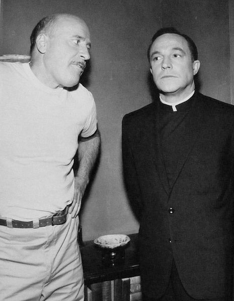 Fred Clark (in a guest role) and Gene Kelly (as Father O'Malley) in an episode of the TV adaptation