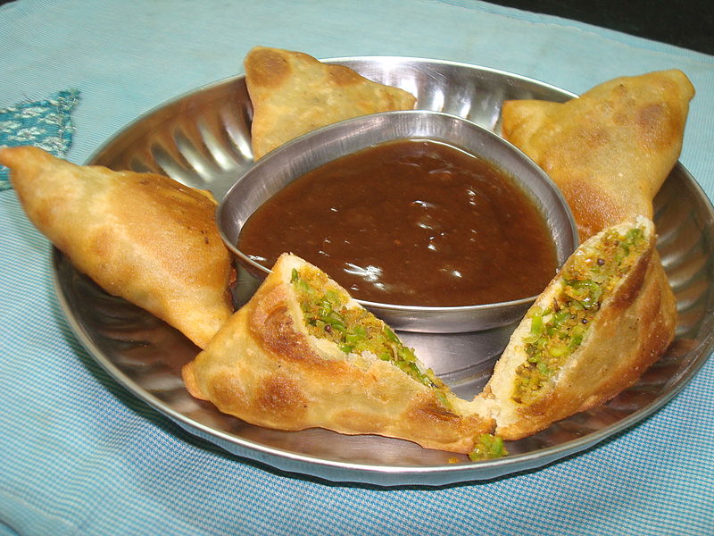 File:Green peas samosa.JPG