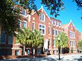 Foto av fasaden på University of Florida.