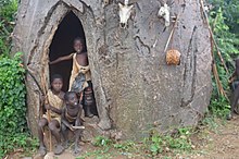 Hadza children Hanzabe Baobab house.jpg