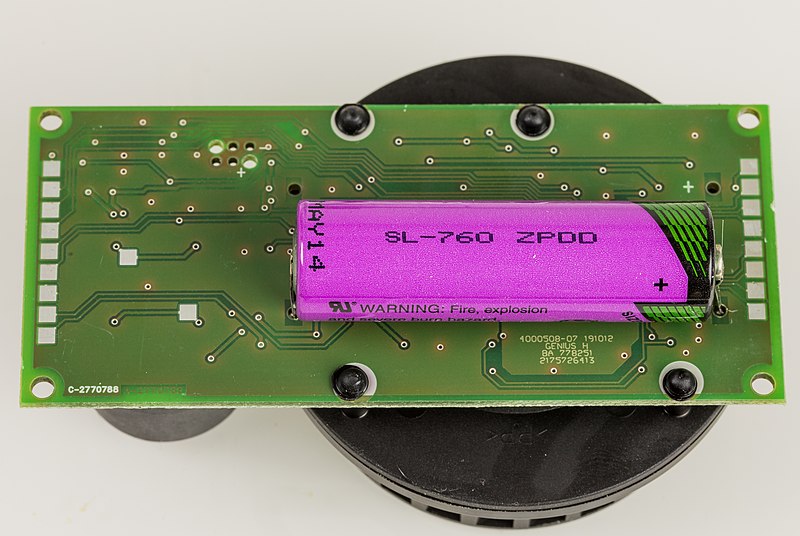 File:Hekatron Genius H-B - board with battery-0683.jpg