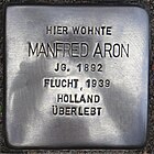 Hofheim am Taunus Wallau Stolperstein Bachgasse 4 Manfred Aron.jpg