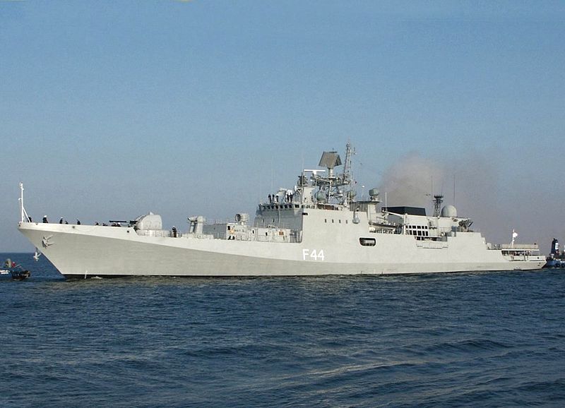 File:INS Tabar entering Port of Manama, Bahrain.jpg