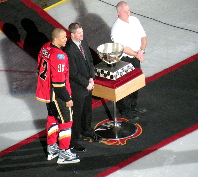 Calgary Flames 9 days until the season starts: #9 Lanny McDonald