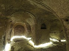 Archivo:Interno_della_Grotta_Ipogeo.jpg