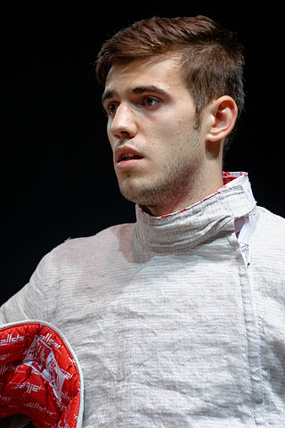 <span class="mw-page-title-main">Iulian Teodosiu</span> Romanian fencer (born 1994)