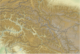 Gasherbrum II is located in Karakoram