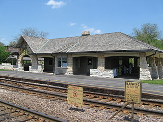 <span class="mw-page-title-main">Kenilworth station (Illinois)</span> Commuter rail station in Kenilworth, Illinois