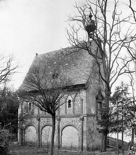 Tập_tin:Kloster_Lorsch_1900_Ostseite_03.jpg