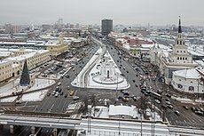 Komsomolskaya square as seen from Leningradskaya hotel in winter (2014) -Вид на Комсомольскую площадь из гостиницы Ленинградская - panoramio.jpg