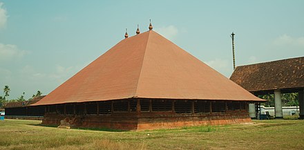 Koothuambalams are prime venues for conduct of temple dances and other art forms. The height of Koothuambalam's roof are much similar to Pyramids, makes it more majestic and gives a distant feeling from temple