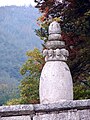 Stupa w kształcie dzwonu