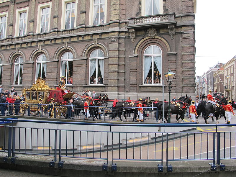 File:LG Prinsjesdag 2013 93.JPG