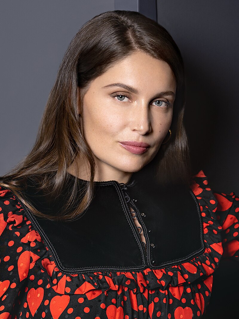 H&M on X: Exclusive H&M interview w/ French actress and model Laetitia  Casta! Read more at  #hmLife  / X