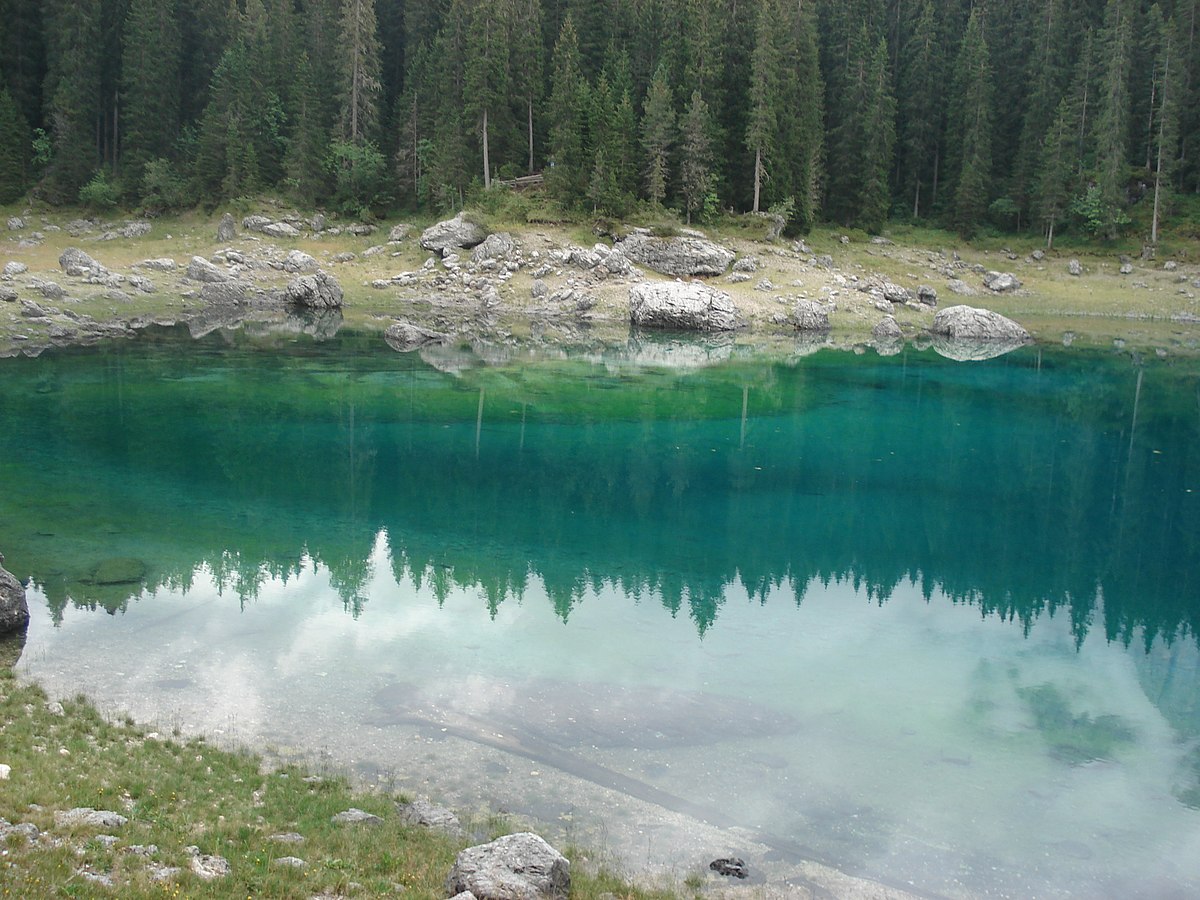 Лаго ди Карецца сказочное озеро