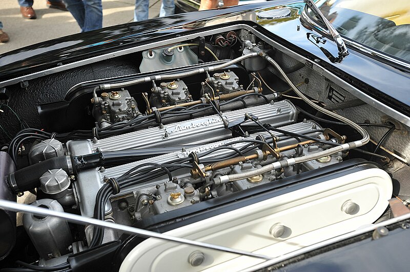 File:Lamborghini350GT двигатель.jpg