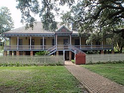 Laura Plantation House Front.JPG