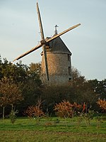 Le Moulin De La Paquelais Savenay 1. 12. 2006.jpg