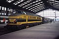 Dieselelektrische Lok der Baureihe 51 der Belgischen Staatsbahn NMBS/SNCB in der Halle (1985)