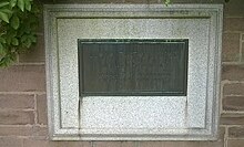 Memorial to Lloyd Turton Price, Professor of Surgery, Western Cemetery, Dundee. Lloyd Turton Price, Western Cemetery, Dundee.jpg