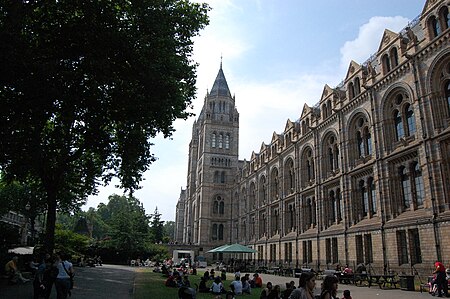 Tập_tin:London_-_Natural_History_Museum.jpg