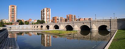 How to get to Puente Segovia with public transit - About the place