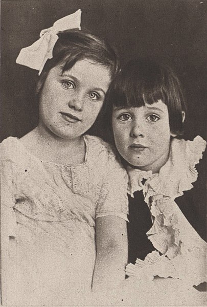 File:Marjorie & Anthony Gould Drexel 1917.jpg