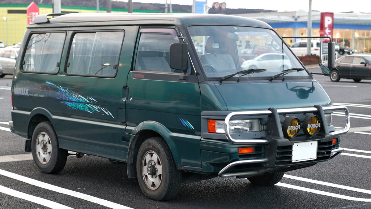 Mazda Bongo Wagon 301.JPG