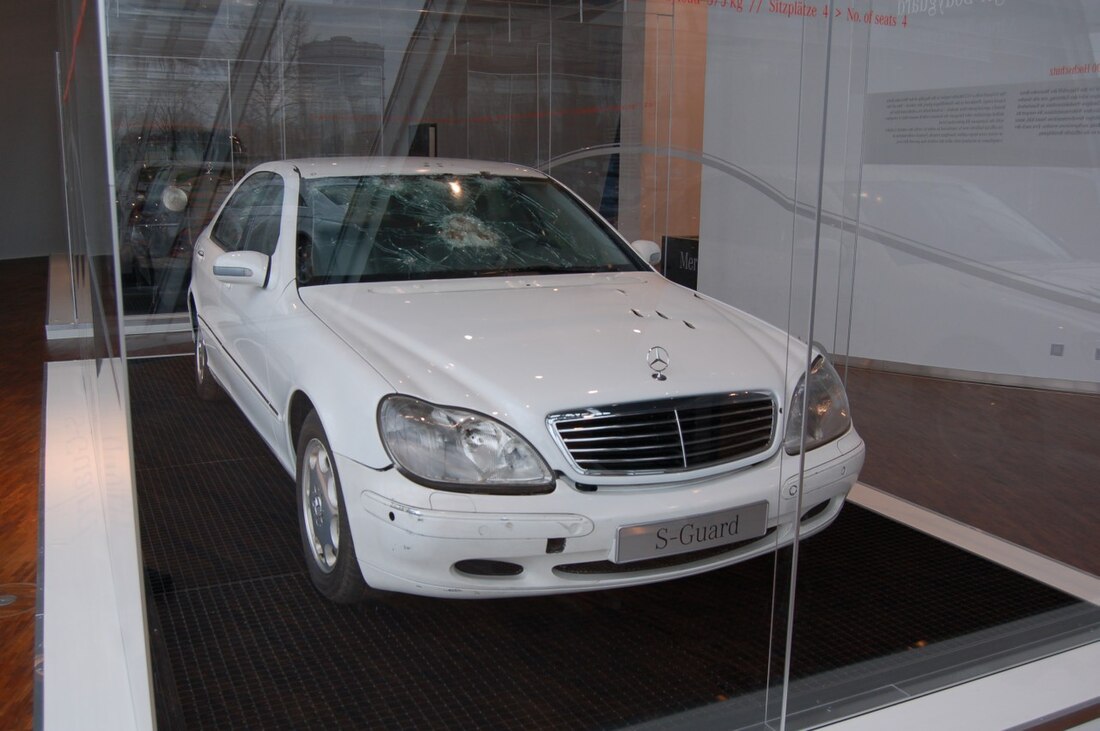 Mercedes-Benz S600 Guard