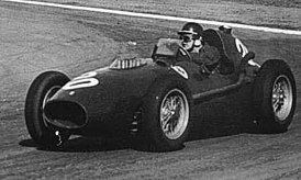 Mike Hawthorn 1958 Argentine GP.jpg