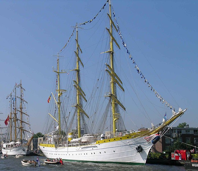 File:Mircea at SAIL Amsterdam 2005.jpg