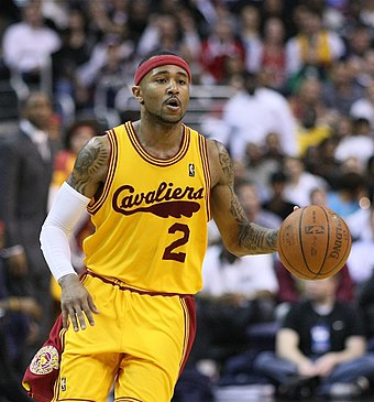 Mo Williams was selected 47th overall by the Utah Jazz.